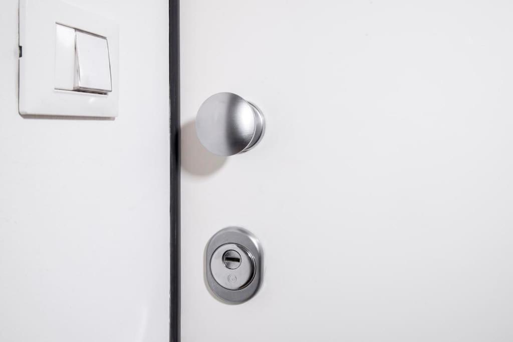 B&B Gocciadoro 26 Nuovo, Climatizzato, Zona Ospedale, Posto Auto Trento Luaran gambar